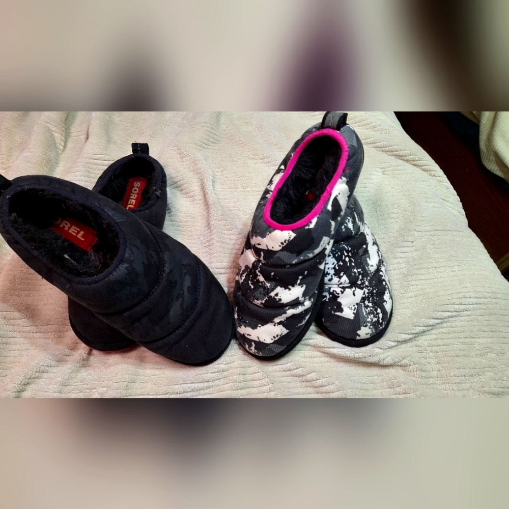 Sorel Go Bodega Indoor/ Outdoor Slippers 2pack